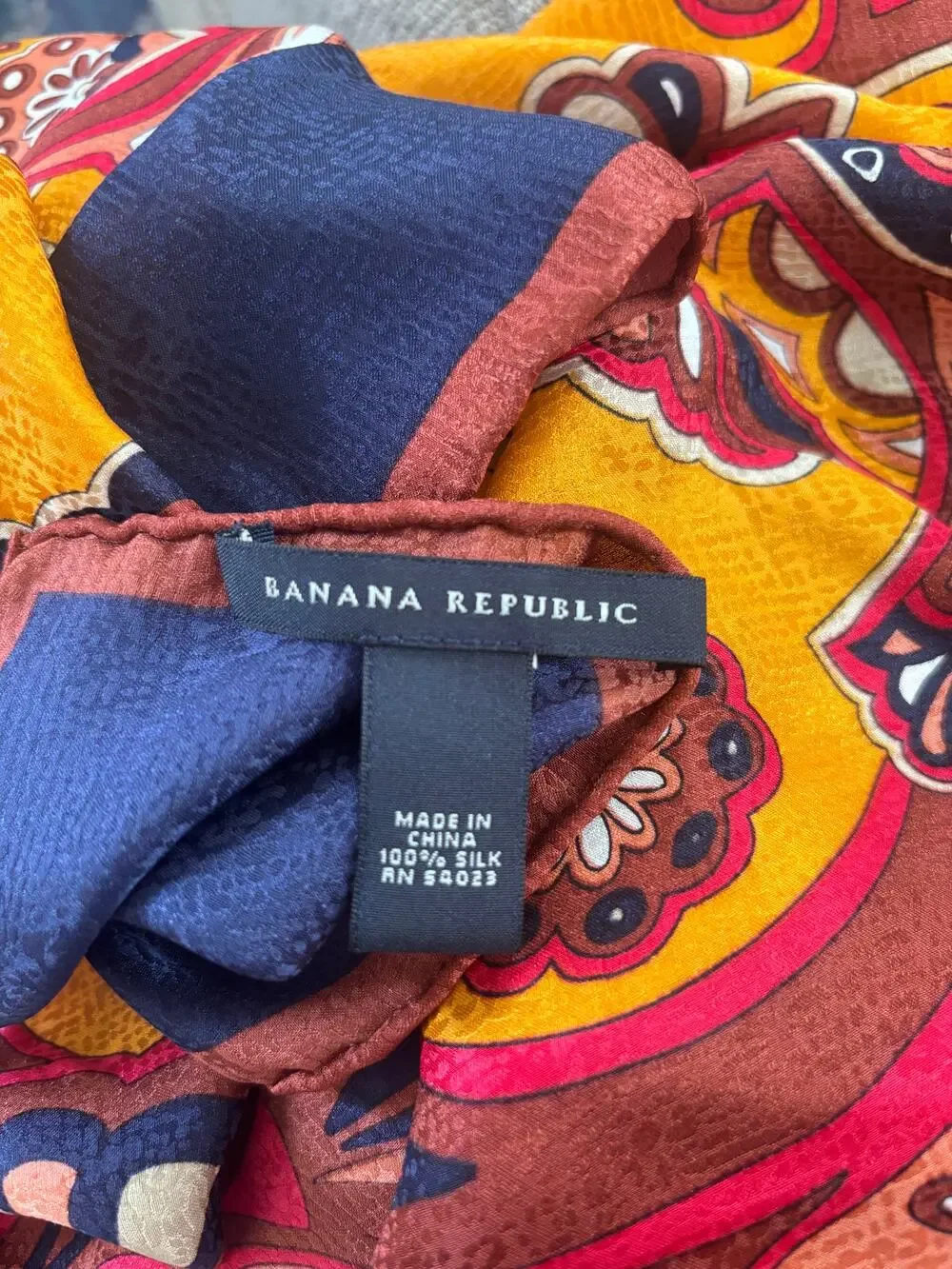 Banana Republic 100% Silk Square Scarf Shawl Yellow Gold Paisley Navy Border